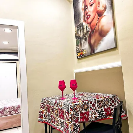 Camelia Apartment